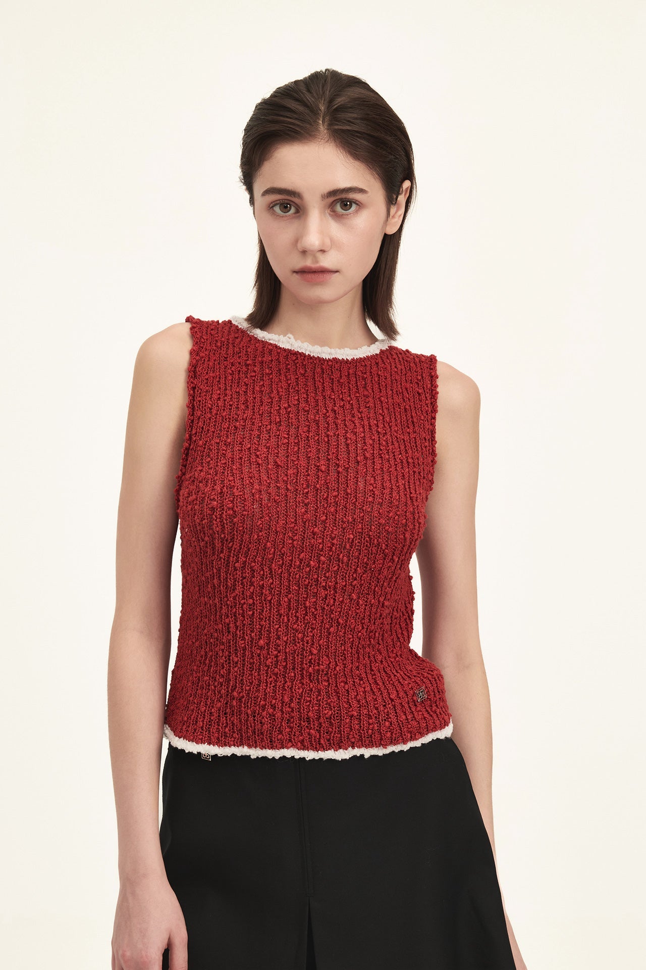 KNIT VEST