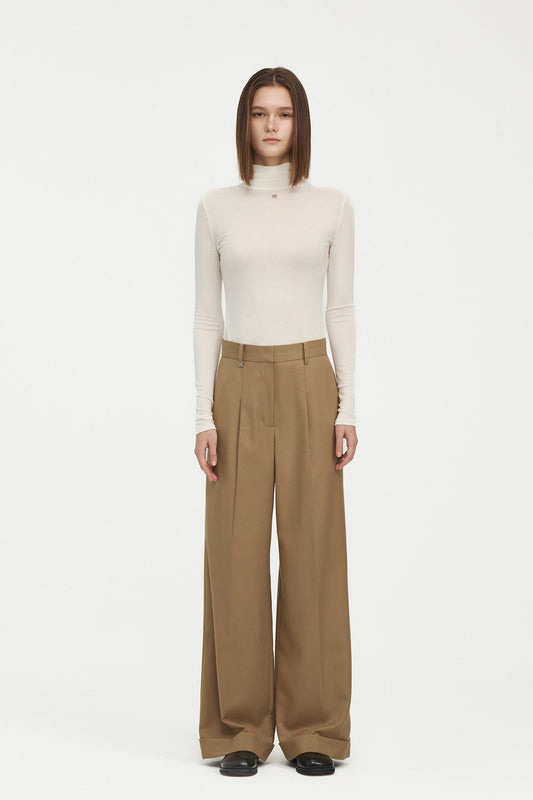 PLEATED TROUSERS