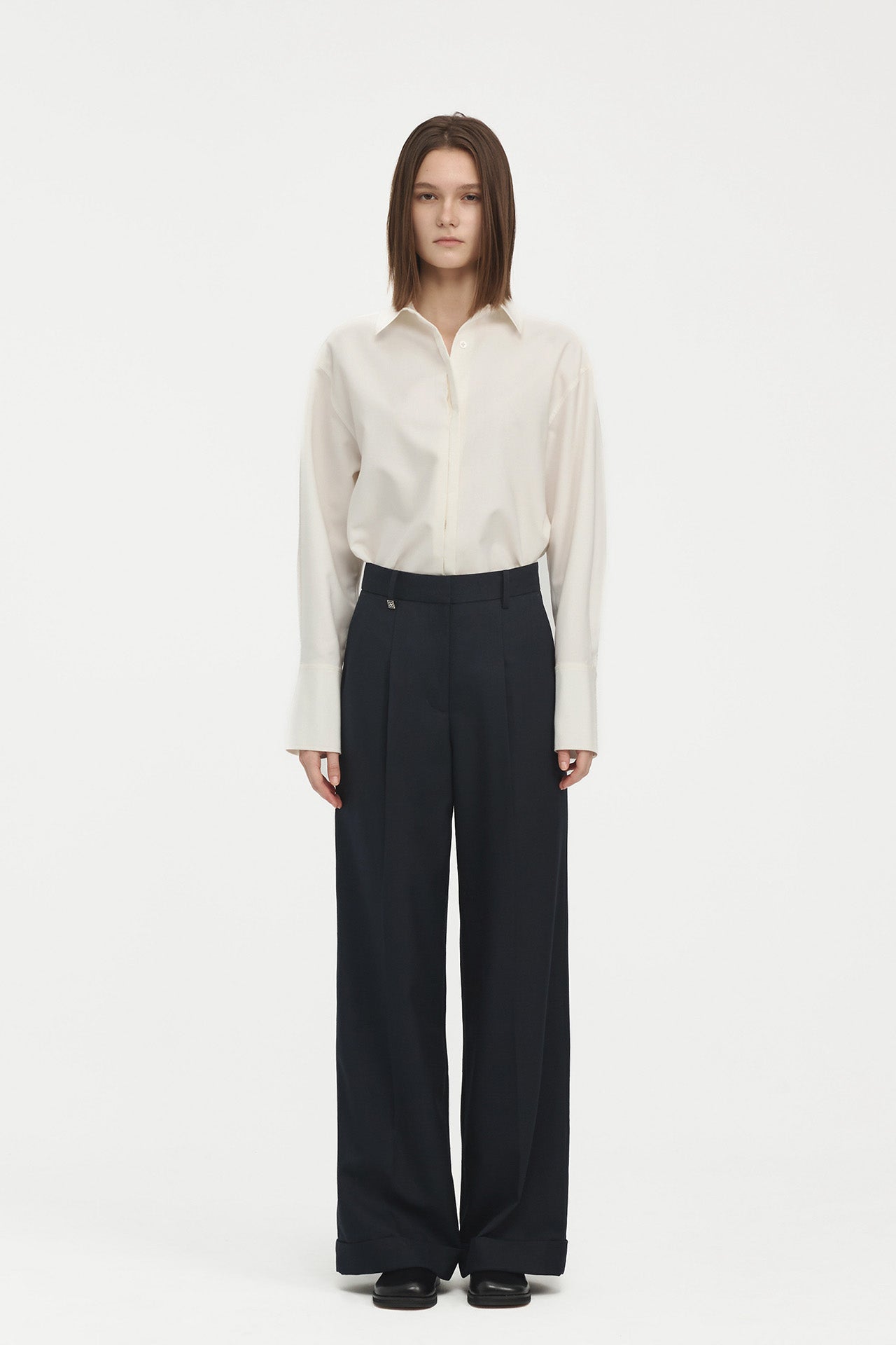 PLEATED TROUSERS